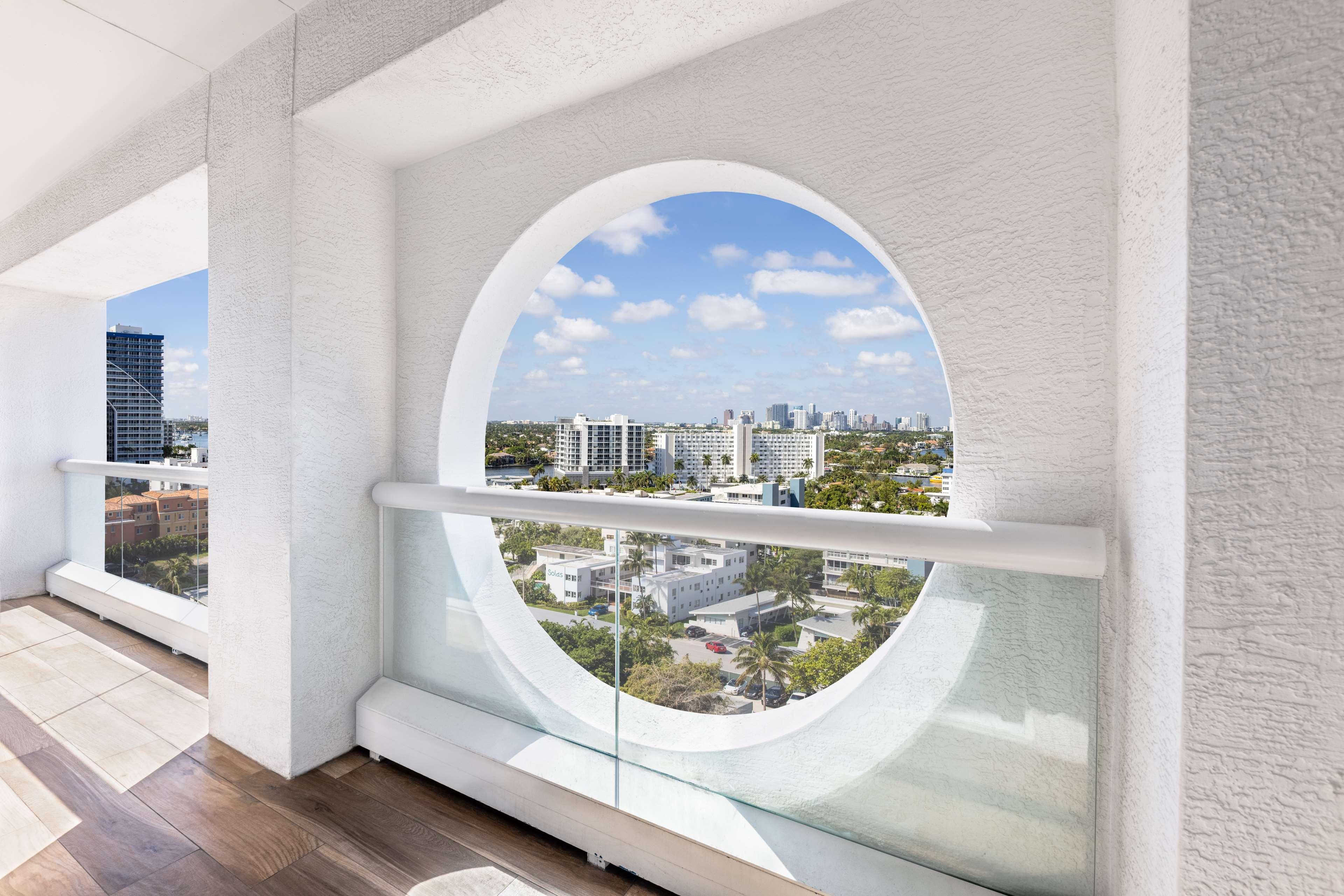 Conrad Fort Lauderdale Beach Екстериор снимка