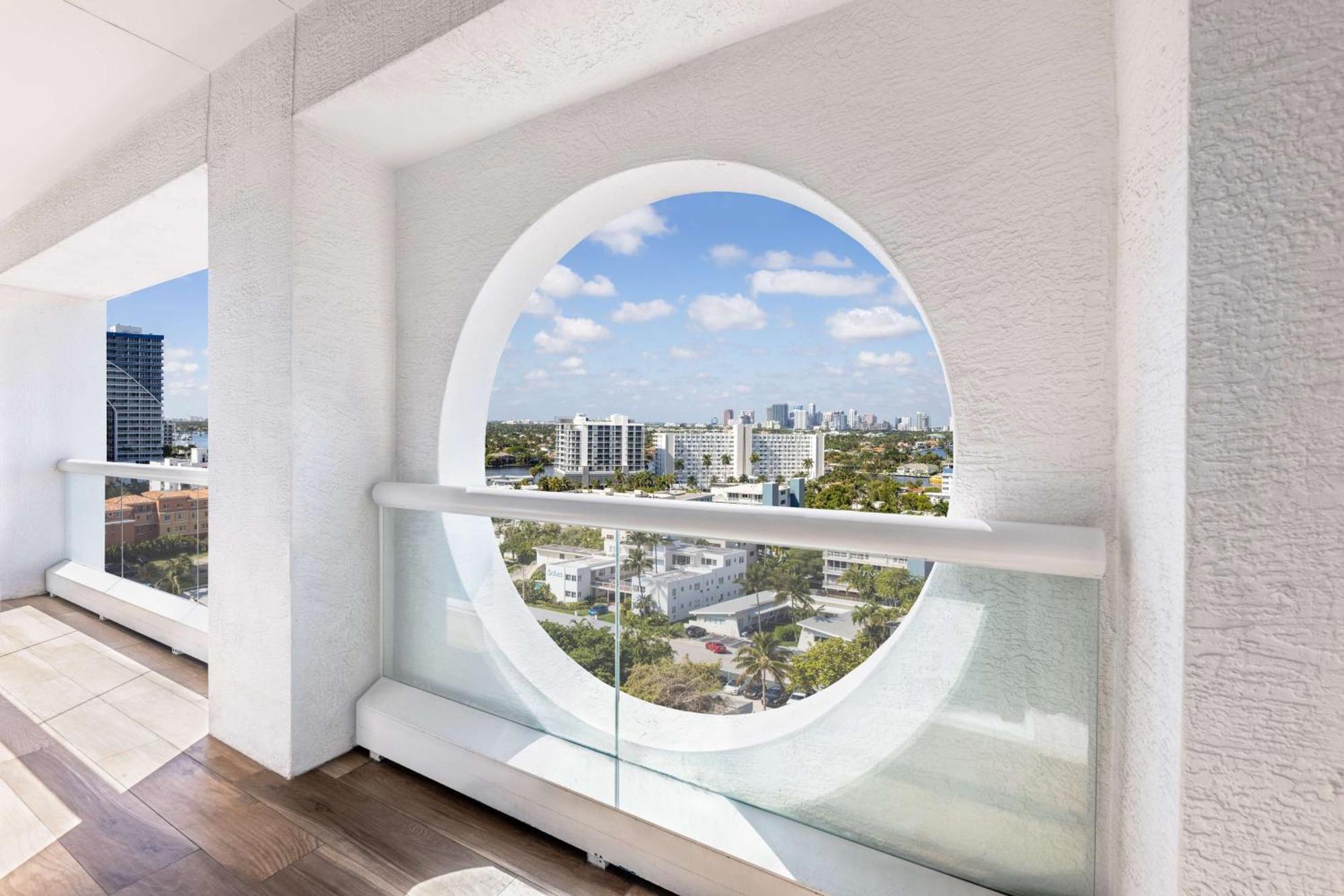 Conrad Fort Lauderdale Beach Екстериор снимка